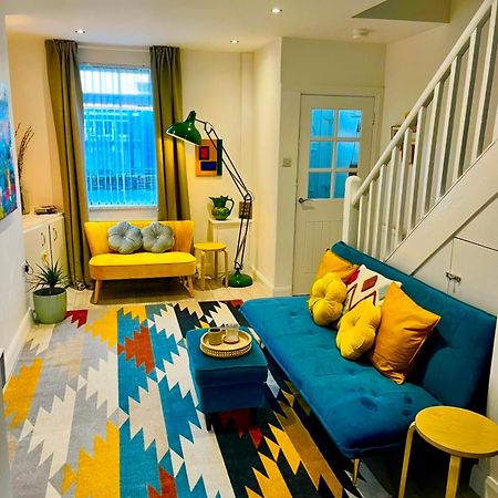 Stay-K-Belfast Cosy Entire House 10 Mins From City Centre Kültér fotó